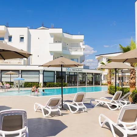 Sirena Garden Отель 3*