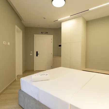 Sirena Garden 3*