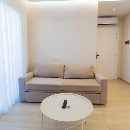 Sirena Garden מלון 3*