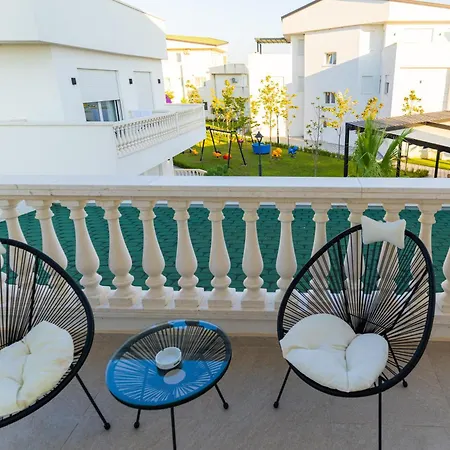 Sirena Garden 3*