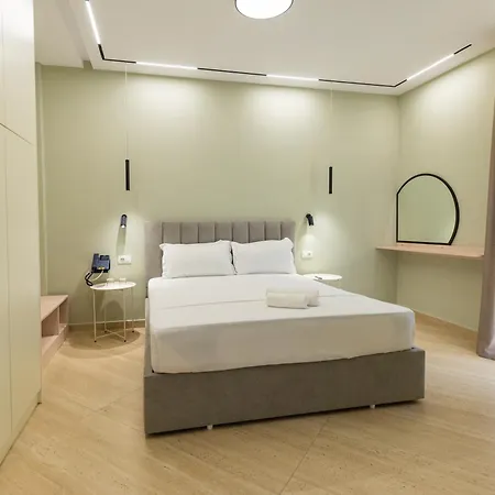 Sirena Garden Отель 3*