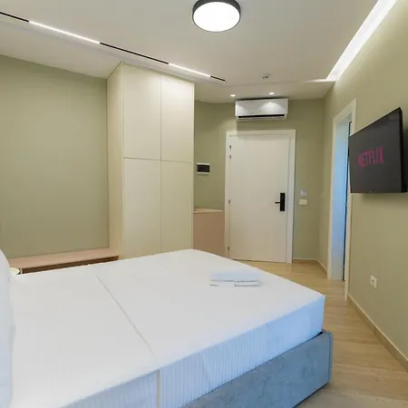 Sirena Garden Отель 3*